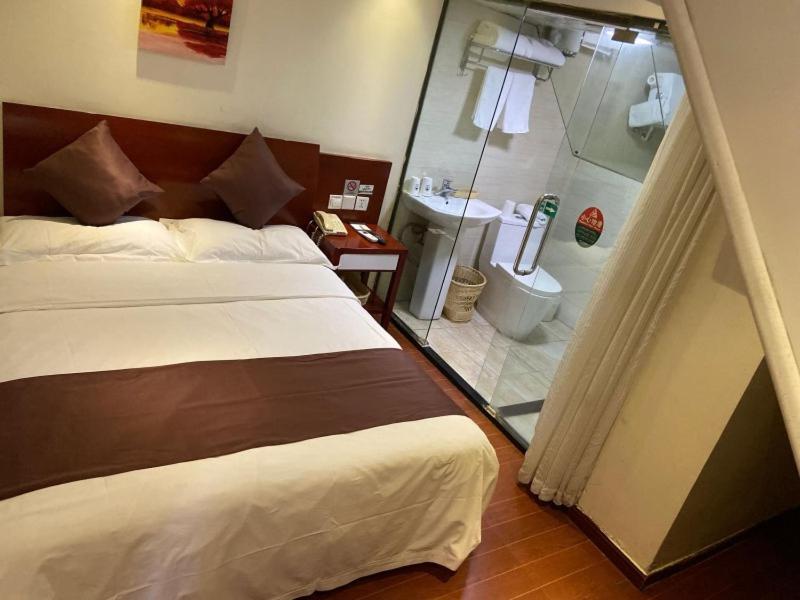 Greentree Inn Shanghai Songjiang University City New Songjiang Road Express Hotel Xangai Exterior foto