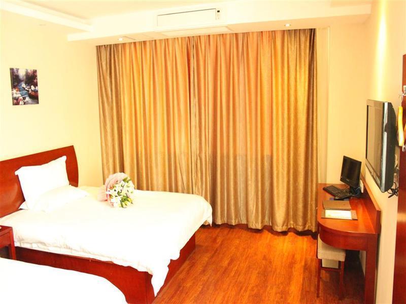 Greentree Inn Shanghai Songjiang University City New Songjiang Road Express Hotel Xangai Exterior foto