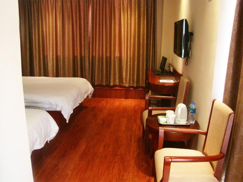 Greentree Inn Shanghai Songjiang University City New Songjiang Road Express Hotel Xangai Exterior foto