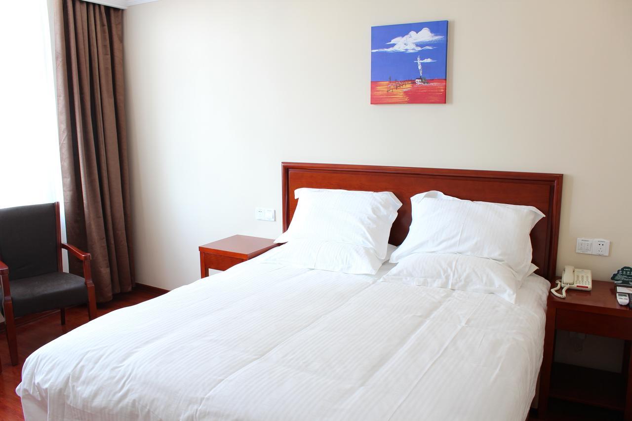 Greentree Inn Shanghai Songjiang University City New Songjiang Road Express Hotel Xangai Exterior foto