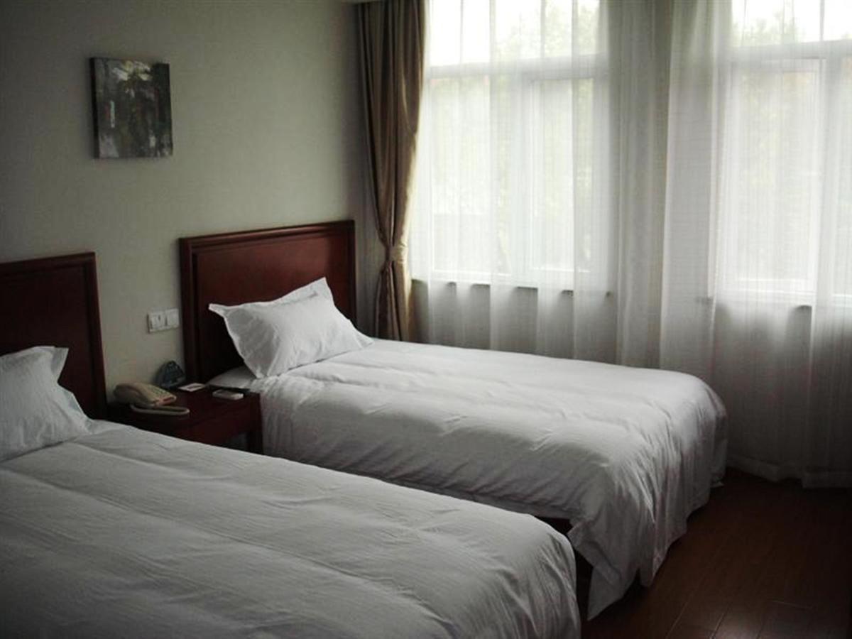 Greentree Inn Shanghai Songjiang University City New Songjiang Road Express Hotel Xangai Exterior foto