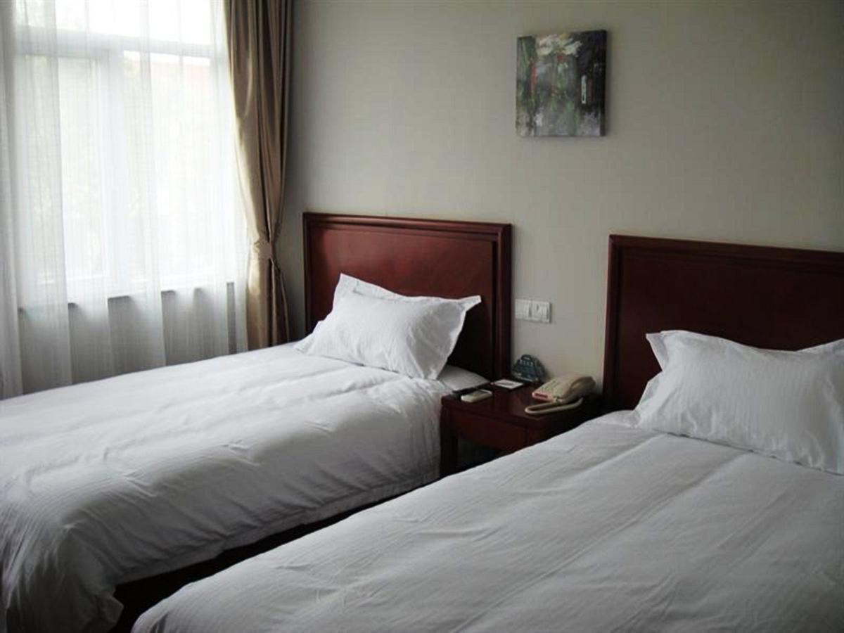 Greentree Inn Shanghai Songjiang University City New Songjiang Road Express Hotel Xangai Exterior foto