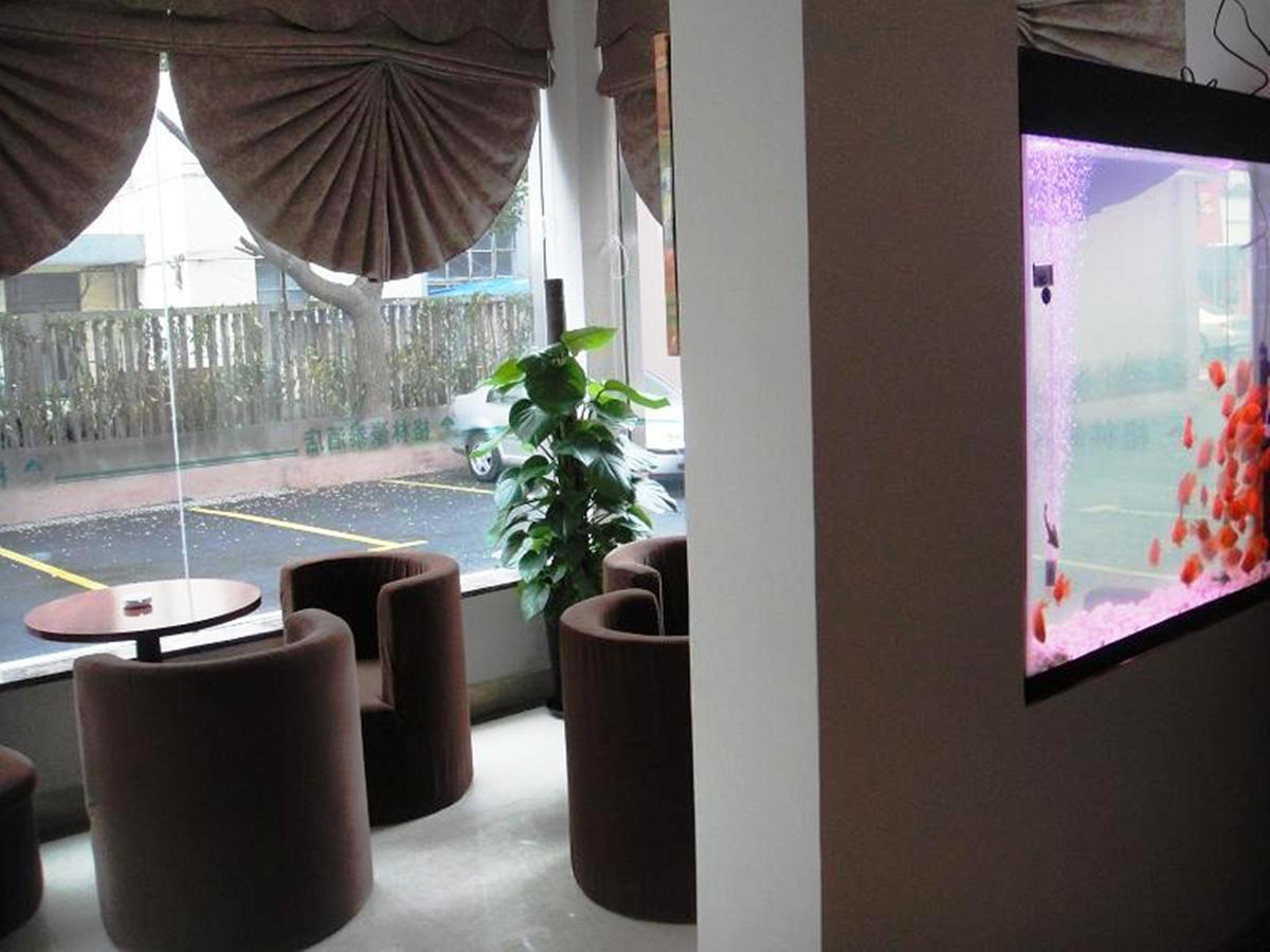 Greentree Inn Shanghai Songjiang University City New Songjiang Road Express Hotel Xangai Exterior foto