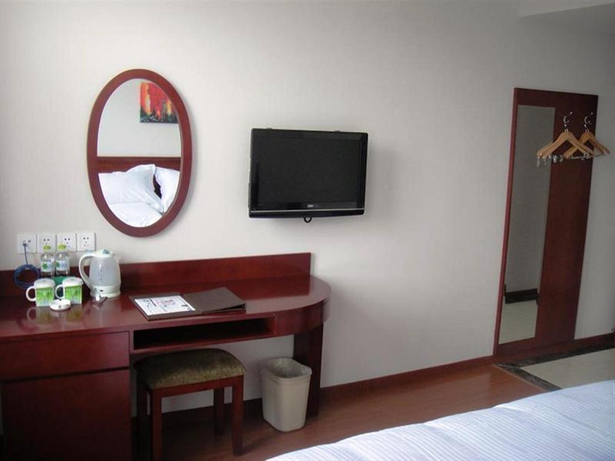 Greentree Inn Shanghai Songjiang University City New Songjiang Road Express Hotel Xangai Exterior foto