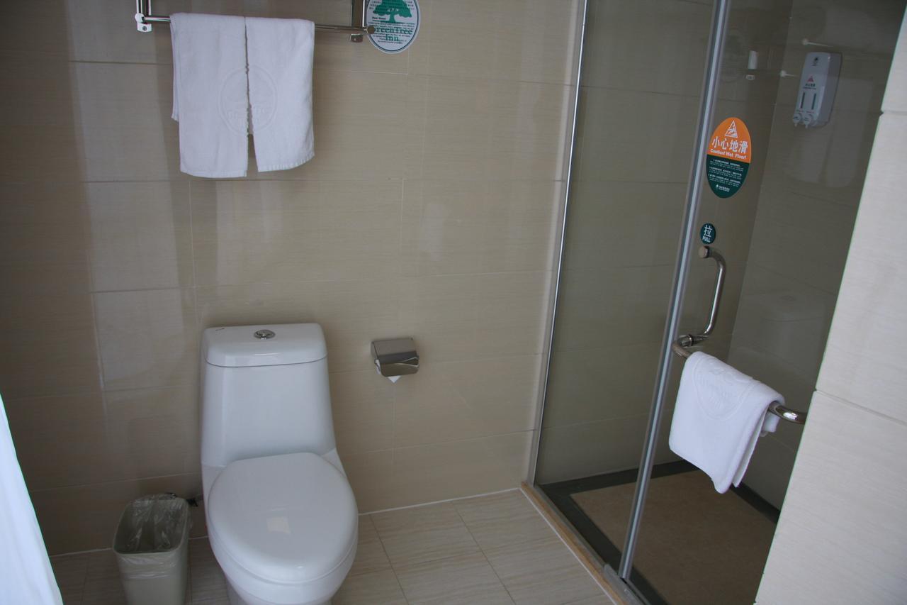 Greentree Inn Shanghai Songjiang University City New Songjiang Road Express Hotel Xangai Exterior foto